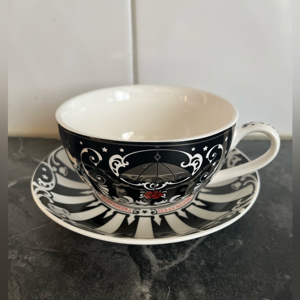 Illumicrate | the night circus tea cup
